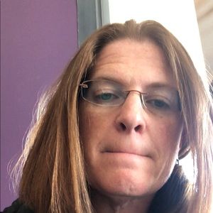 Meet your Posher, Jen